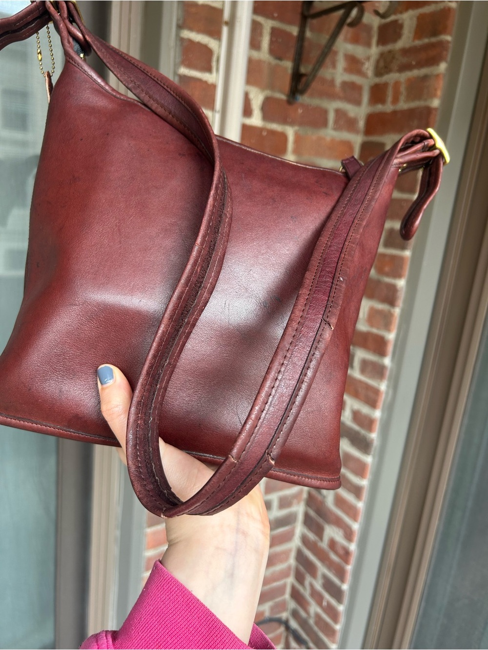 Vintage coach NYC slim duffel 9730 burgundy leather retro 80s purse y2k leather - Picture 9 of 10